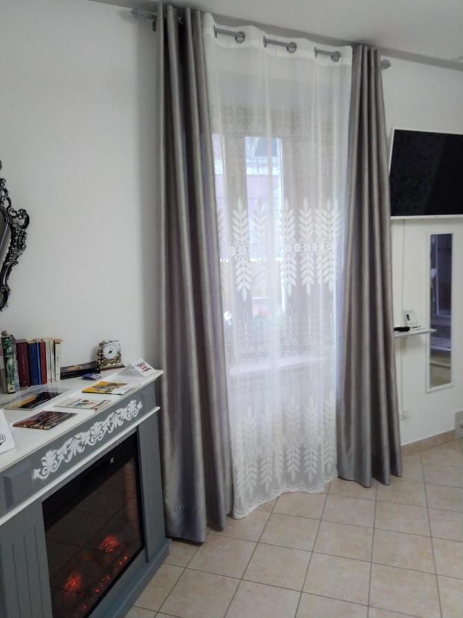 B&B Regina Margherita L'Aquila Eksteriør billede